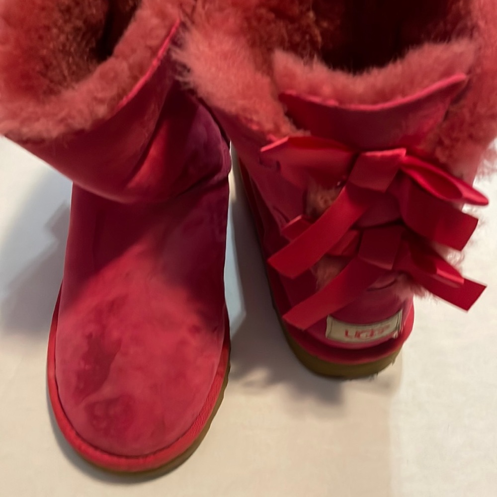 Size 5 Pink Uggs Ankle Boots